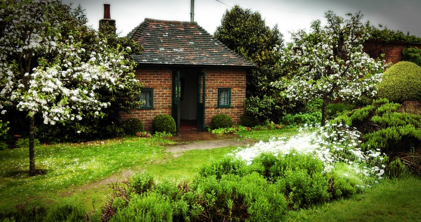 chartwell garden playhouse